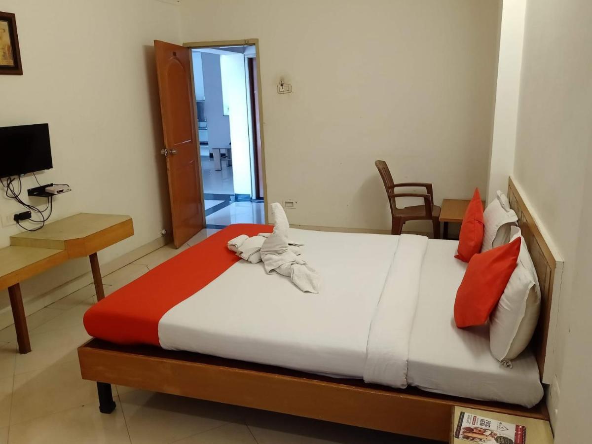 Hotel Kalasai Shirdi Bagian luar foto