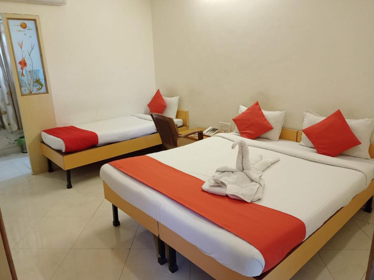 Hotel Kalasai Shirdi Bagian luar foto