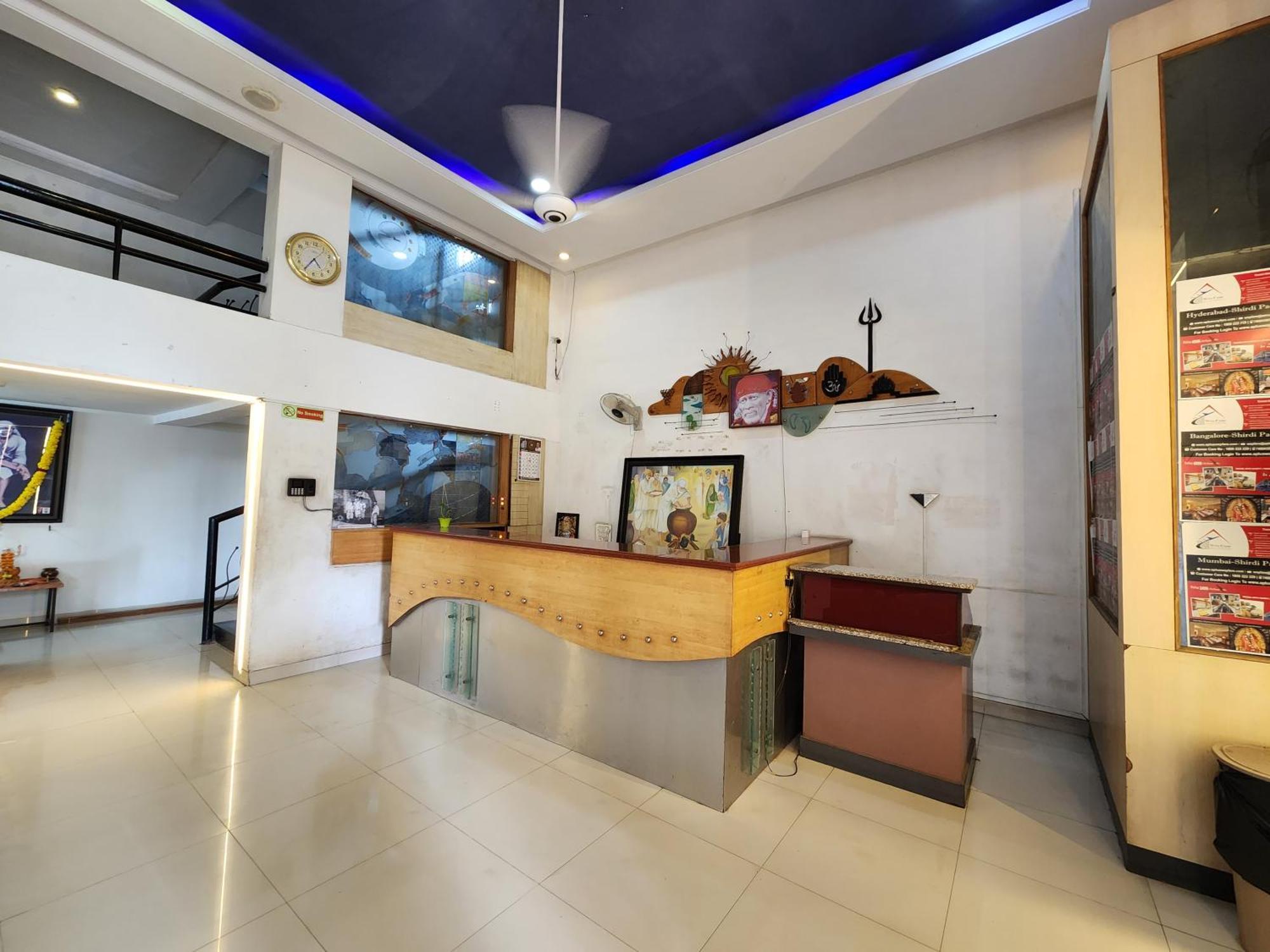 Hotel Kalasai Shirdi Bagian luar foto